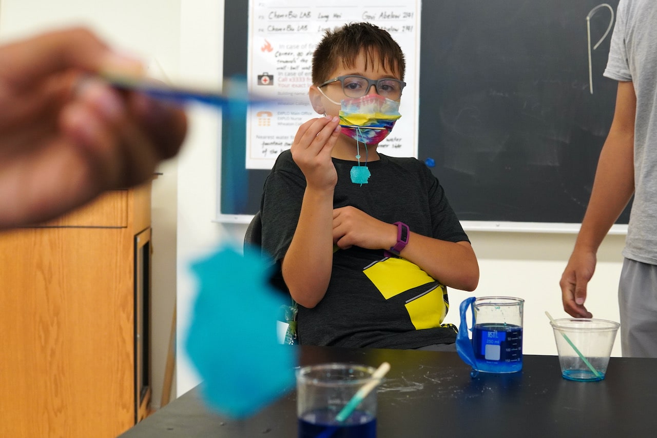 Course Chemistry + Biology EXPLO Grades 47